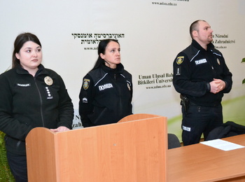 Правова обізнаність – запорука безпеки: здобувачі вищої освіти зустрілися з представниками Національної поліції