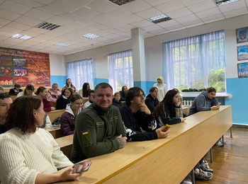 Зустріч із героями до Дня захисників і захисниць України на факультеті економіки і підприємництва